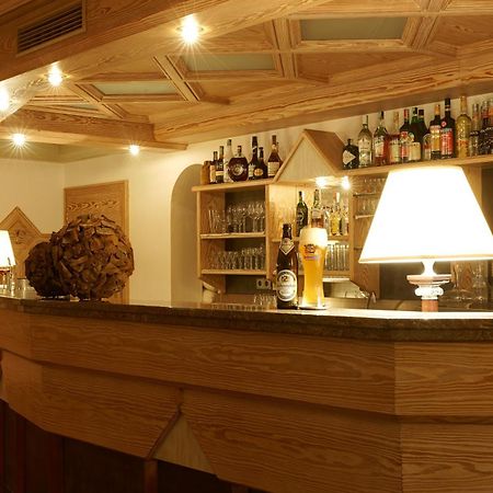 Alpin Stile Hotel Laion Extérieur photo