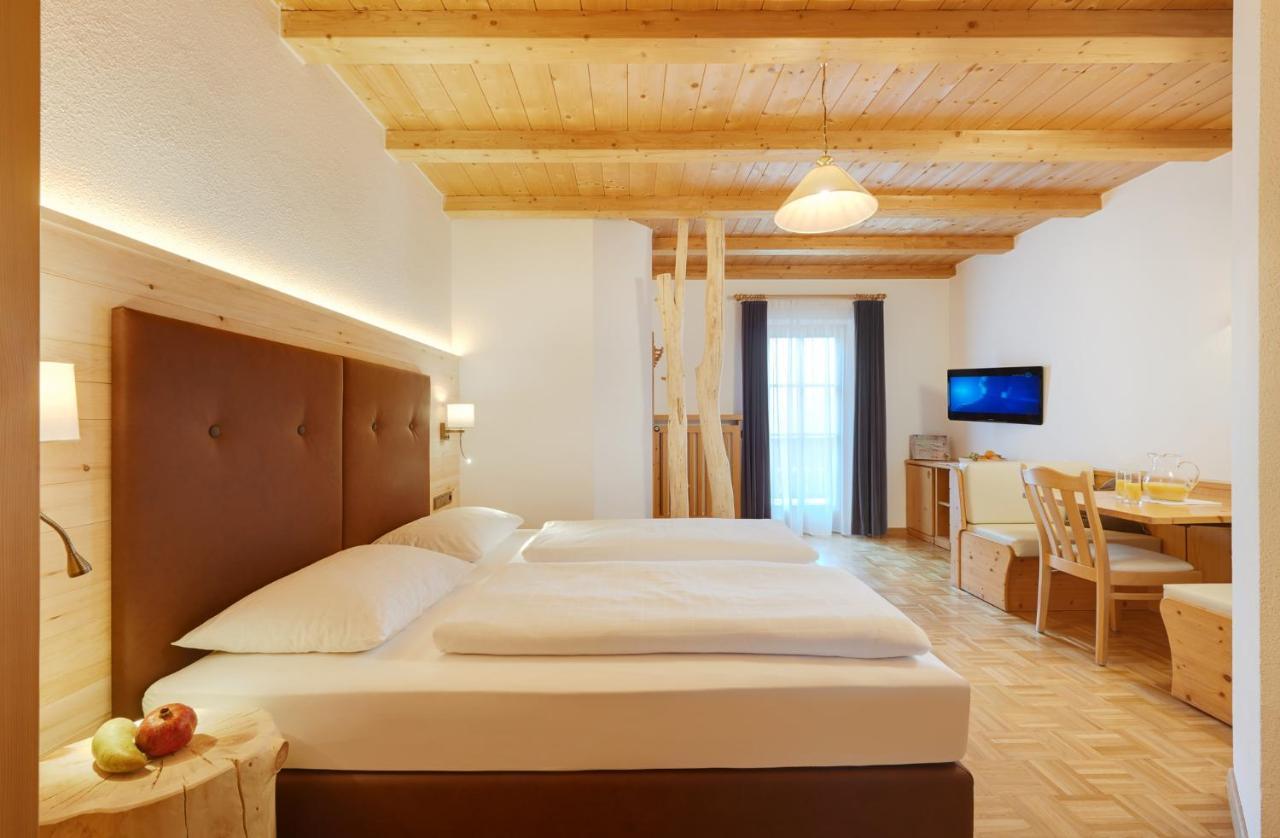 Alpin Stile Hotel Laion Extérieur photo