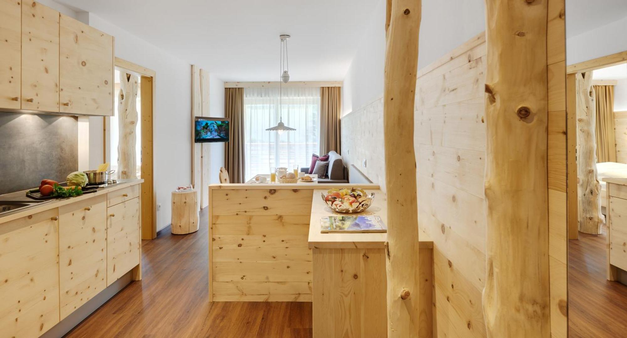 Alpin Stile Hotel Laion Extérieur photo